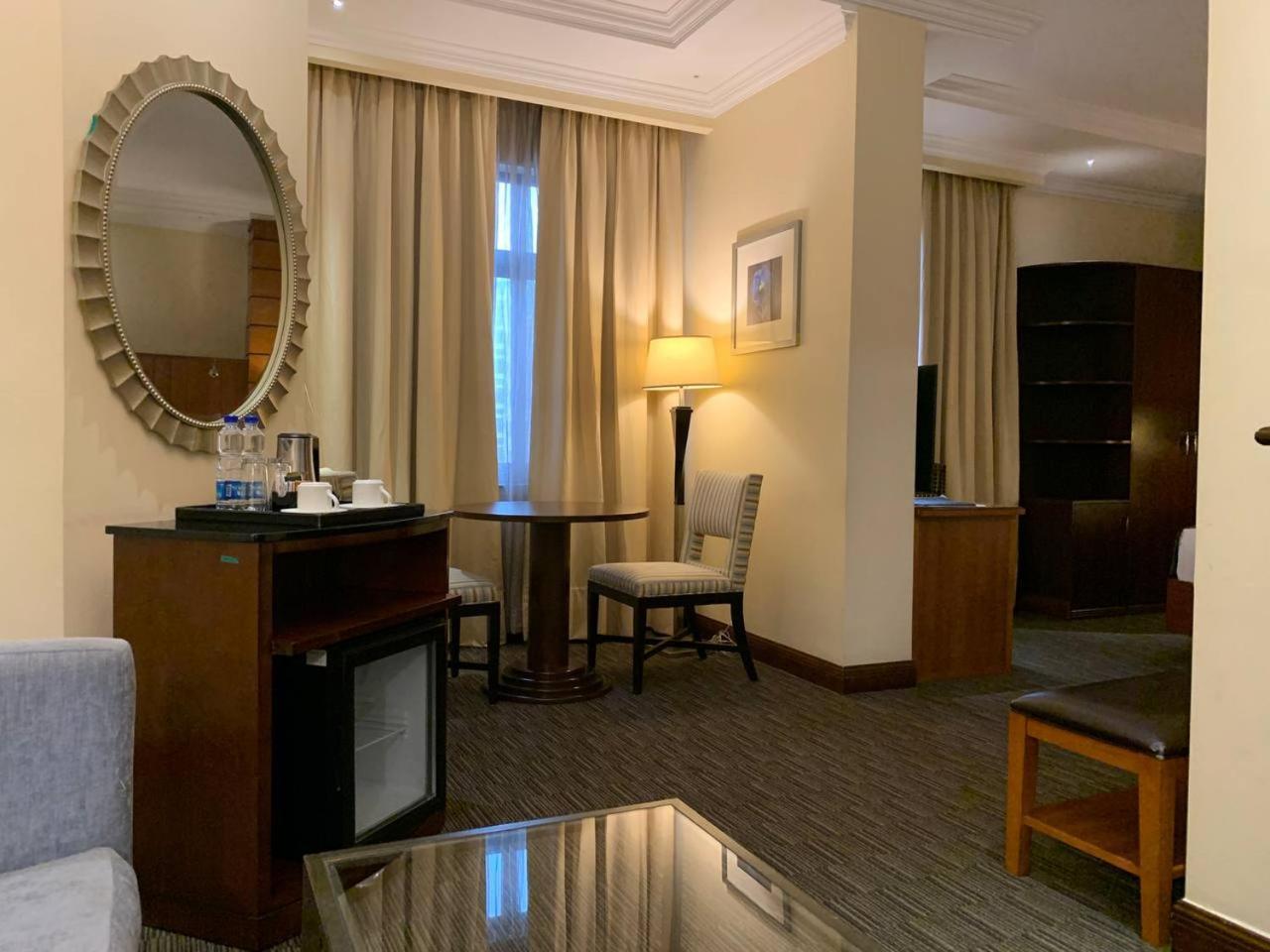 The Hub Hotel Addis Abeba Buitenkant foto