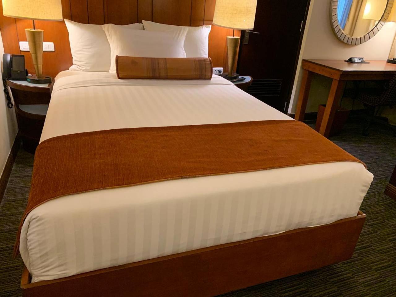 The Hub Hotel Addis Abeba Buitenkant foto