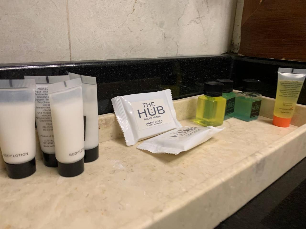 The Hub Hotel Addis Abeba Buitenkant foto
