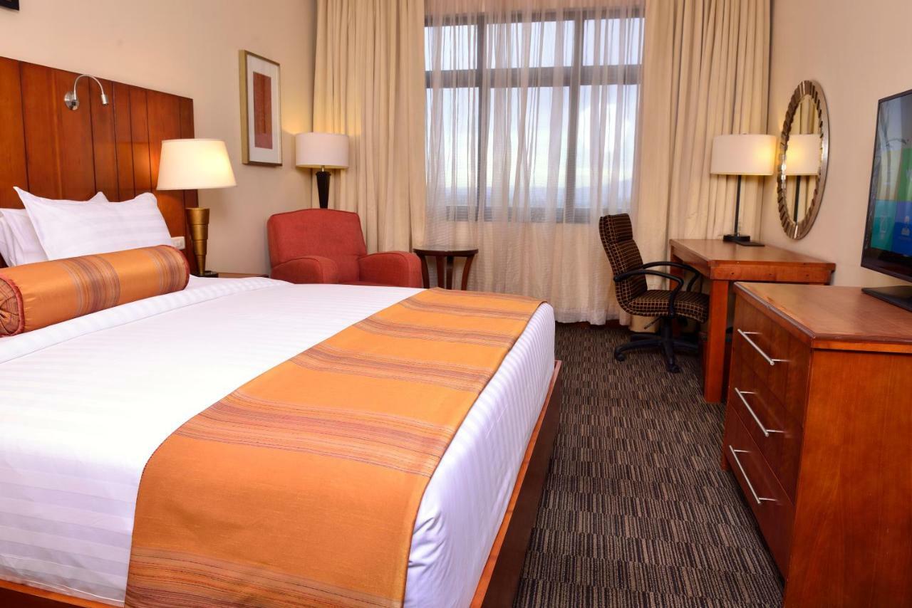 The Hub Hotel Addis Abeba Buitenkant foto